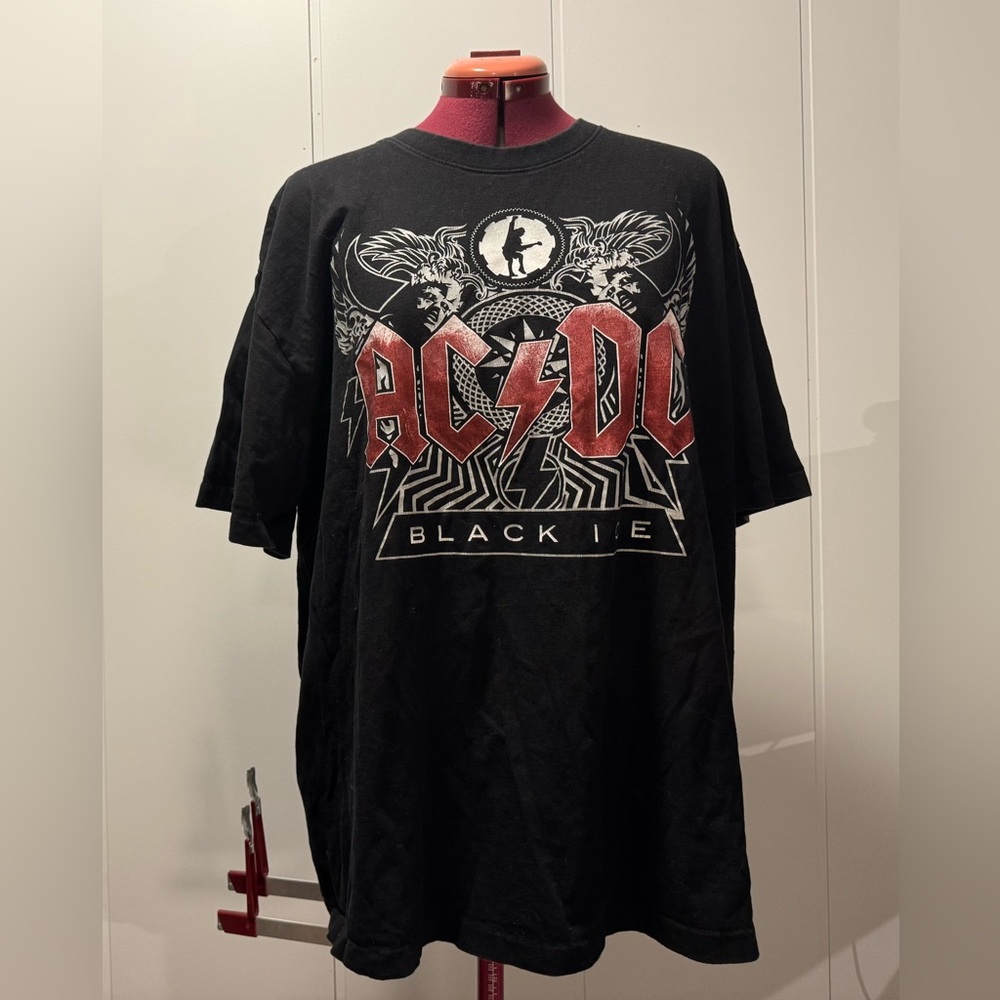 Vintage 2008 AC/DC Black Ice Band T-Shirt Men’s Y2K